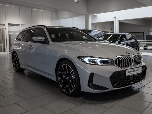 BMW 330 330d M-Sport Touring xDrive