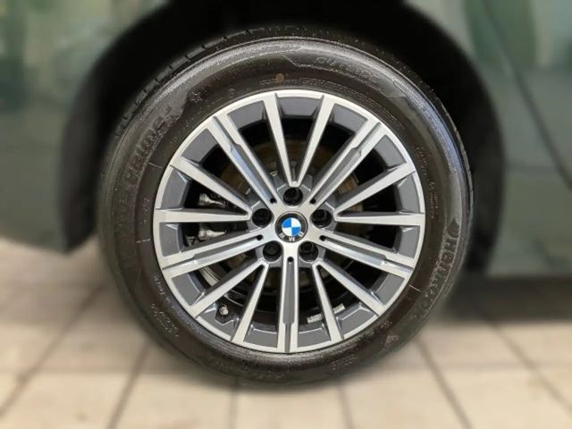 BMW 218 218d Active Tourer Sedan