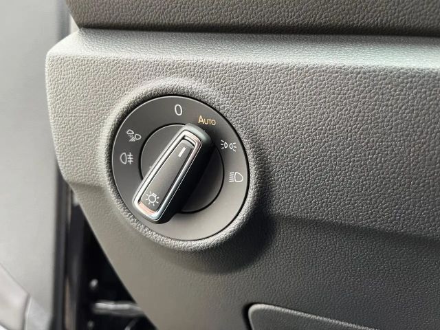 Volkswagen T-Roc 1.5 TSI DSG R-Line