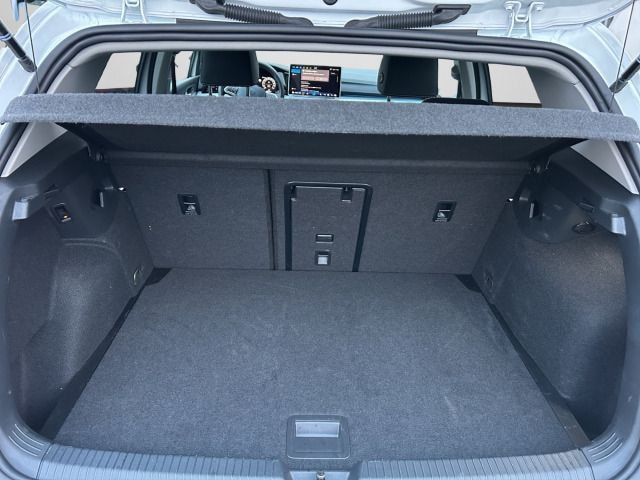 Volkswagen Golf 1.5 TSI DSG Golf VIII IQ.Drive