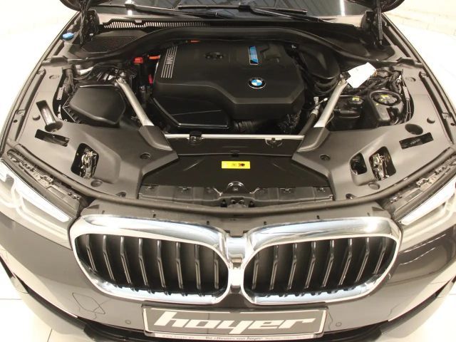 BMW 530 530e Touring