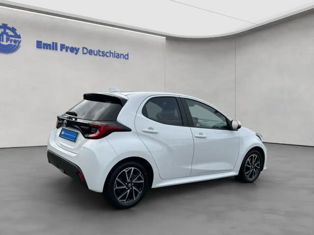 Toyota Yaris Hybride Team D VVT-i