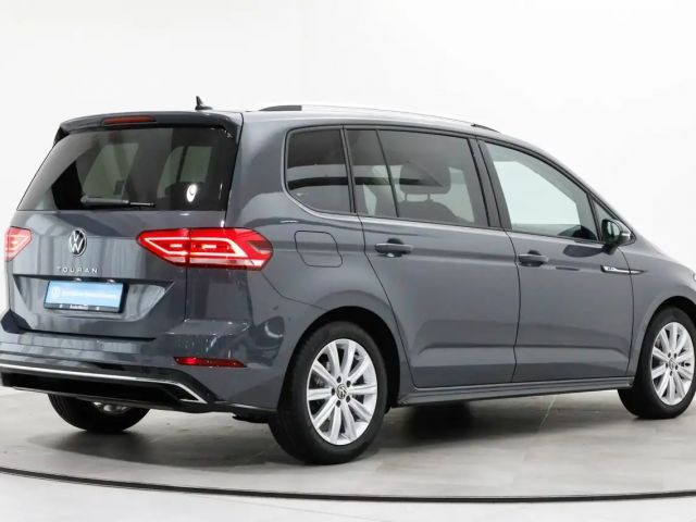 Volkswagen Touran 1.5 TSI DSG R-Line