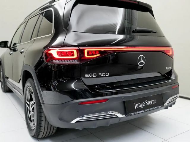 Mercedes-Benz EQB 300 4MATIC