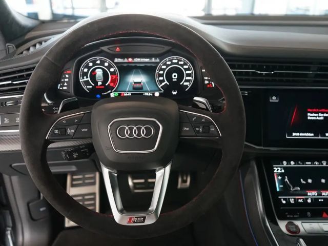 Audi RS Q8 Performance