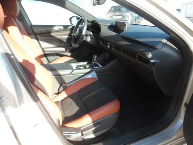 Mazda 3 SkyActiv e-Skyactiv