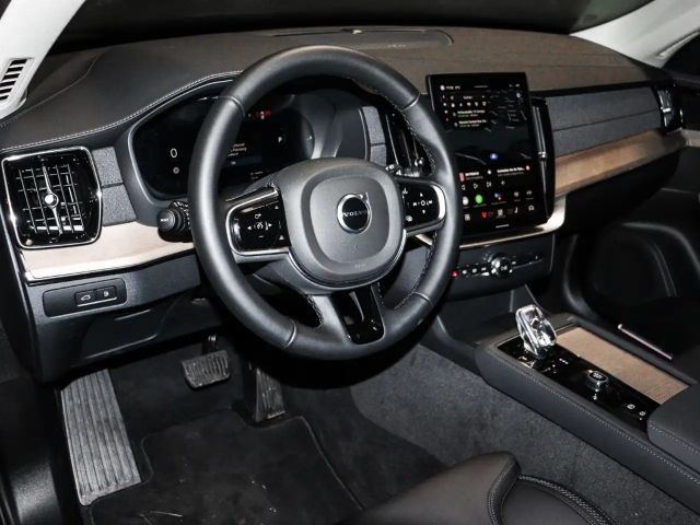 Volvo XC90 AWD Dark Plus Recharge