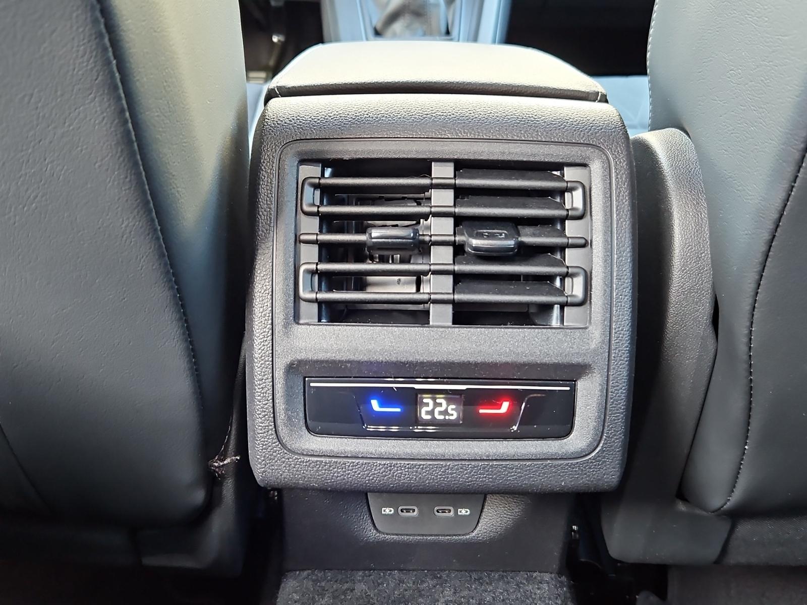 Volkswagen Golf 1.5 TSI Golf VIII