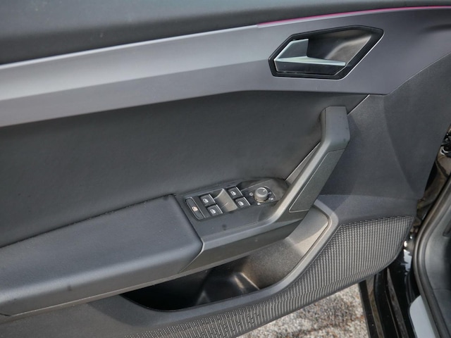 Seat Leon 2.0 TDI Connect FR-lijn Sportstourer