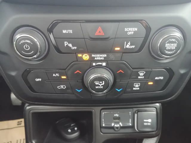 Jeep Renegade Night Eagle