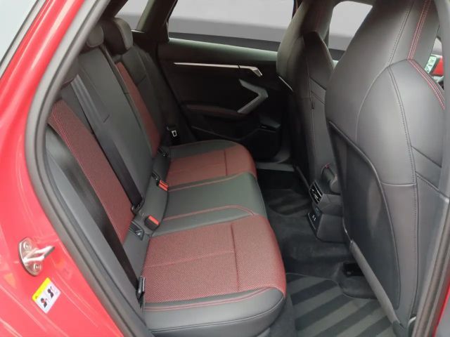 Audi A3 35 TFSI S-Tronic Sedan