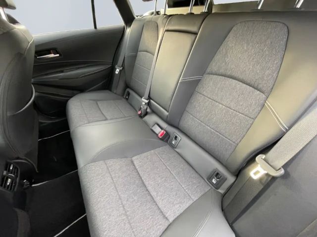 Toyota Corolla Hybride Team D