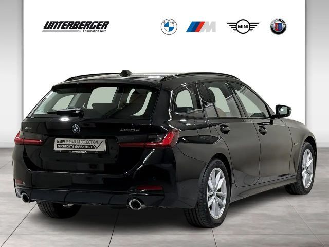 BMW 320 320e Touring xDrive