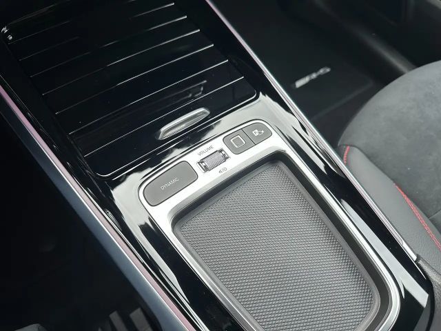 Mercedes-Benz EQB 300 4MATIC AMG Line