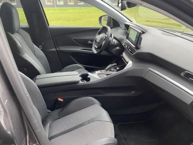 Peugeot 3008 Allure Pack EAT8 PureTech