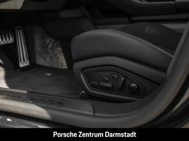 Porsche Taycan GTS Sport Turismo