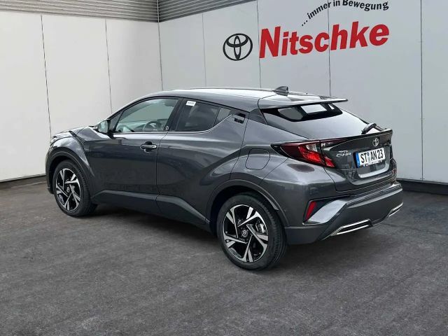 Toyota C-HR Hybride Team D