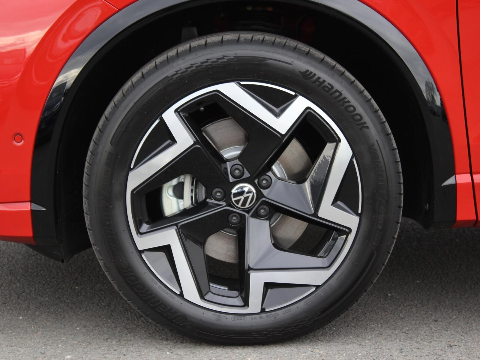 Volkswagen Tiguan IQ.Drive R-Line