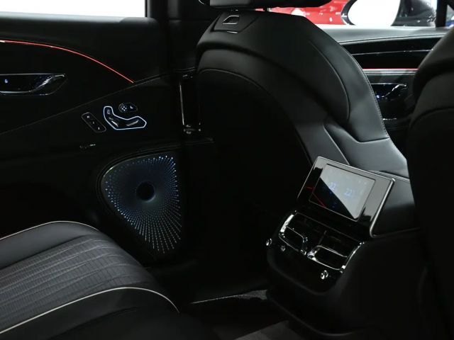 Bentley Flying Spur Hybrid