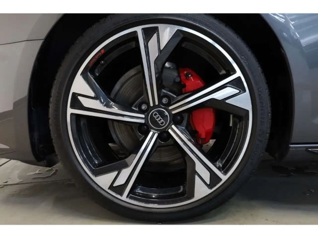 Audi A4 40 TFSI Avant Competition S-Line