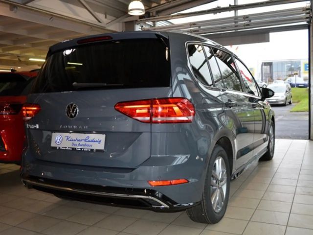 Volkswagen Touran DSG R-Line