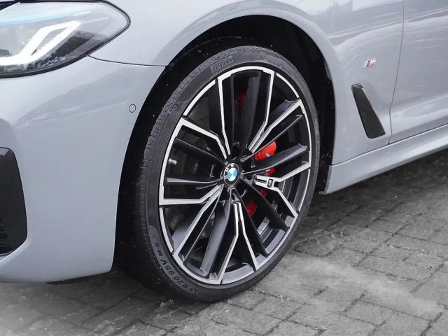 BMW 540 540d M-Sport Touring xDrive