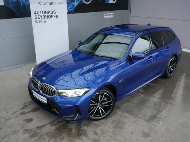 BMW 330 330e xDrive