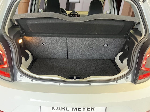 Volkswagen up! Move Move up!