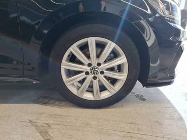 Volkswagen Touran 1.5 TSI DSG R-Line