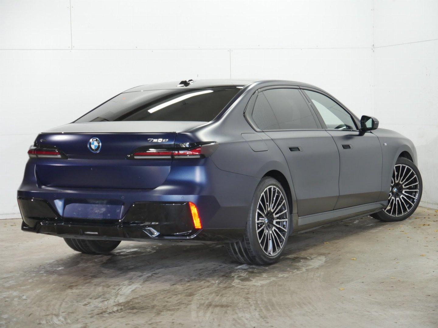 BMW 750 Sedan xDrive