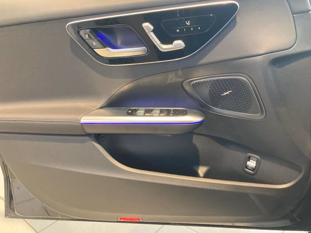 Mercedes-Benz C 200 AVANTGARDE