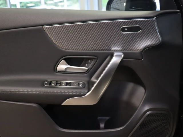 Mercedes-Benz A 180 Progressive