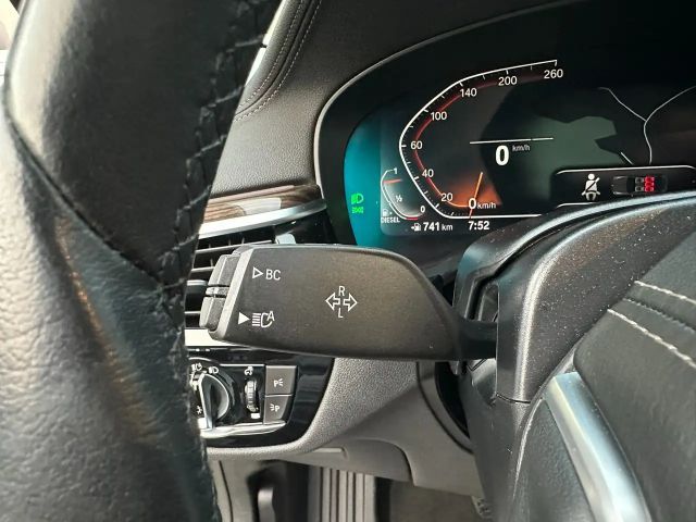 BMW 520 520d Luxury Line xDrive