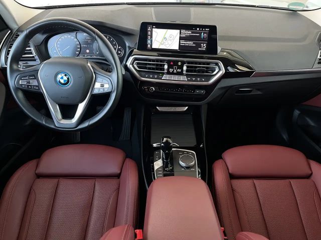 BMW X3 xDrive30e