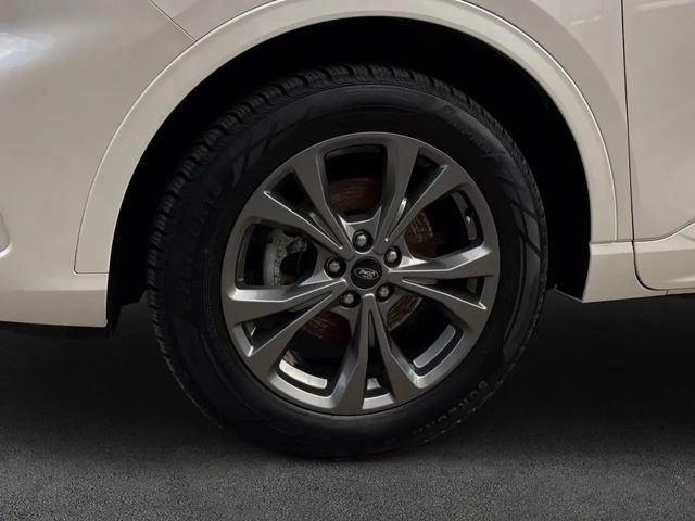 Ford Kuga Plug in Hybrid ST Line