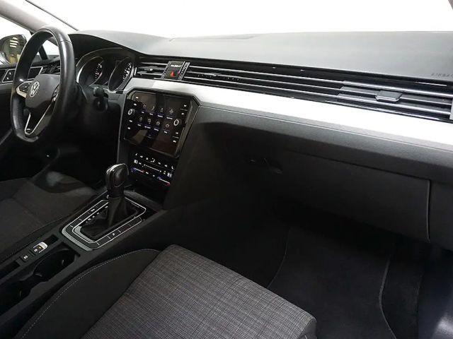 Volkswagen Passat 2.0 TDI Business DSG