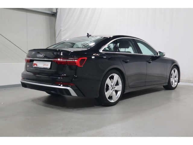 Audi S6 Quattro Sedan