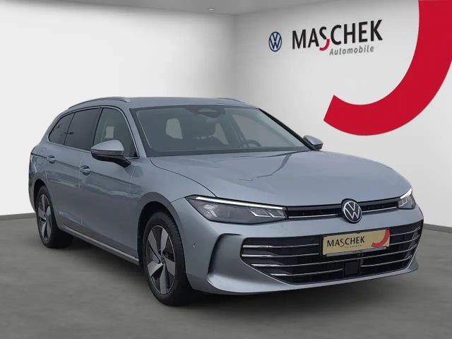 Volkswagen Passat 1.5 eTSI Business DSG