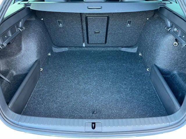 Skoda Octavia 1.5 TSI Combi Sportline