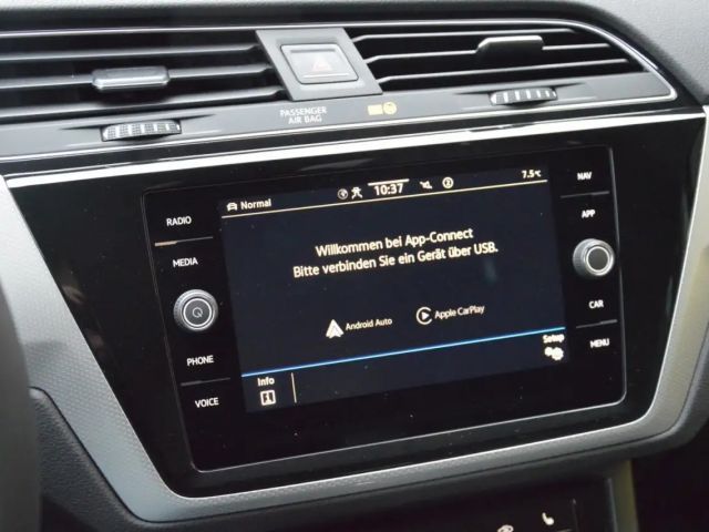 Volkswagen Touran DSG Move