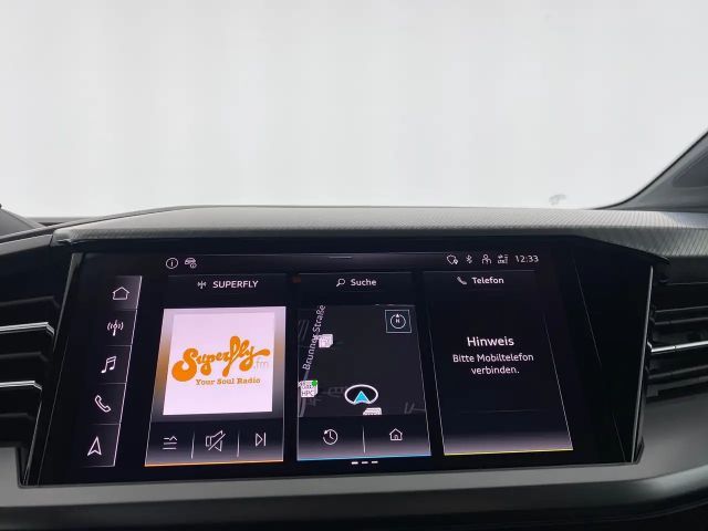 Audi Q4 e-tron Audi Q4 45 e-tron