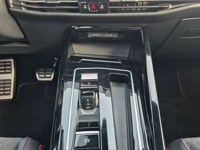 Volkswagen Golf 2.0 TSI DSG GTI Golf VIII