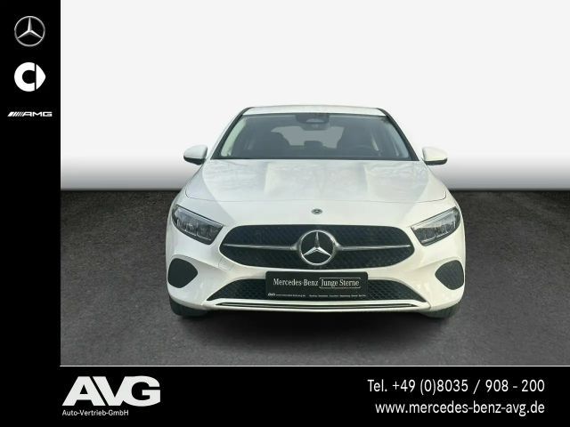 Mercedes-Benz A 180 Progressive