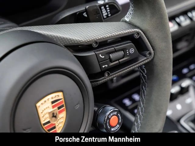 Porsche 992 4 Cabrio Carrera GTS