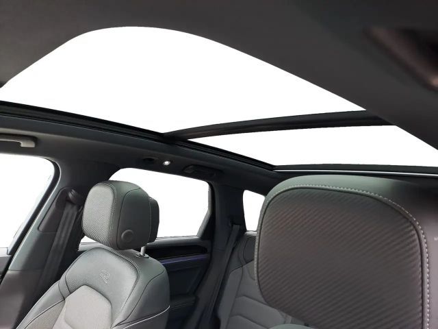 Volkswagen Touareg IQ.Drive R-Line