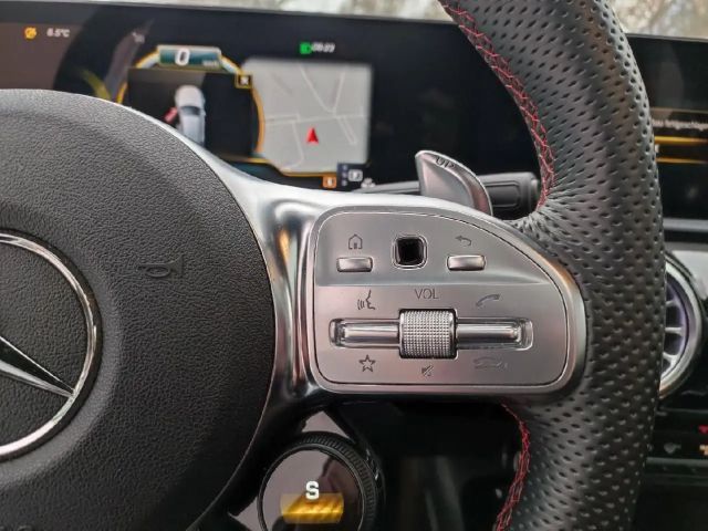 Mercedes-Benz A 45 AMG 4MATIC AMG Line