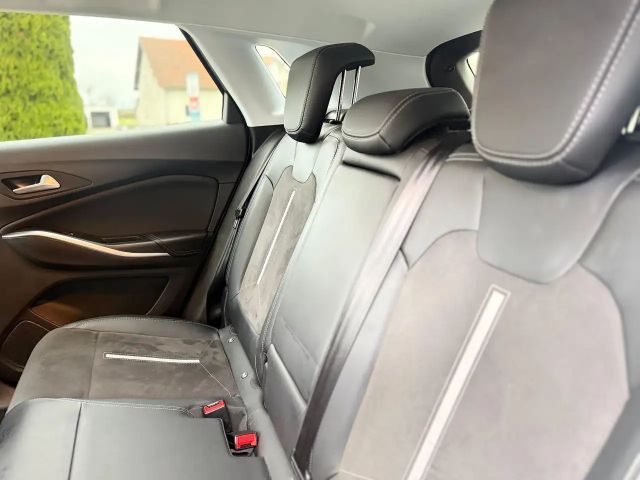 Opel Grandland X GSe