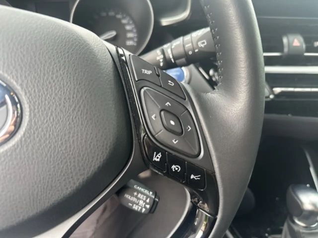 Toyota C-HR Hybride Team D