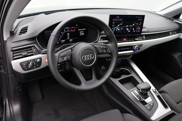 Audi A4 40 TDI S-Line S-Tronic Sedan