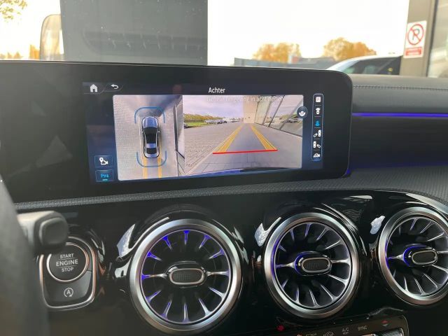 Mercedes-Benz CLA 220 AMG Line CLA 220 d Sedan